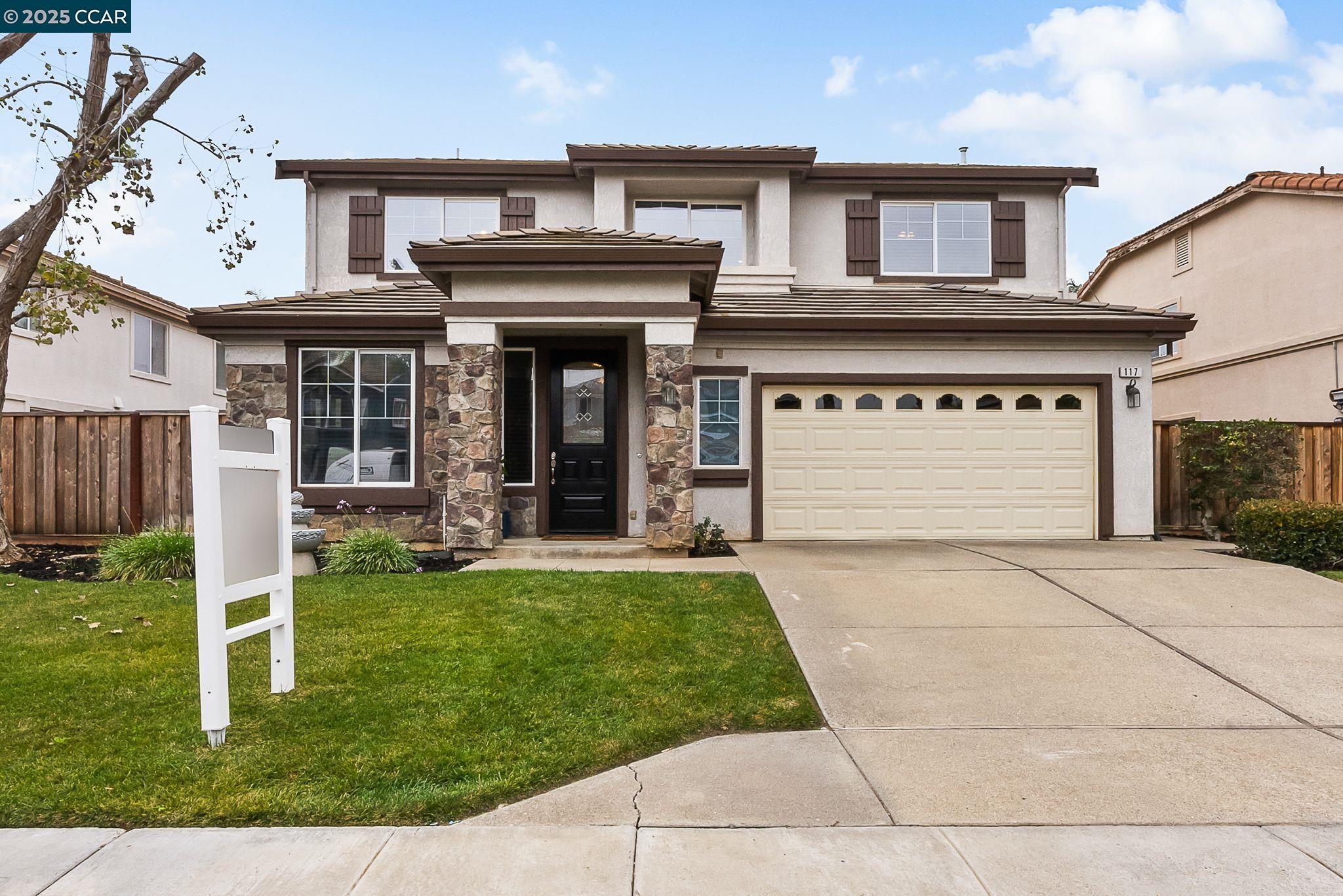 117 Cardinal Ln