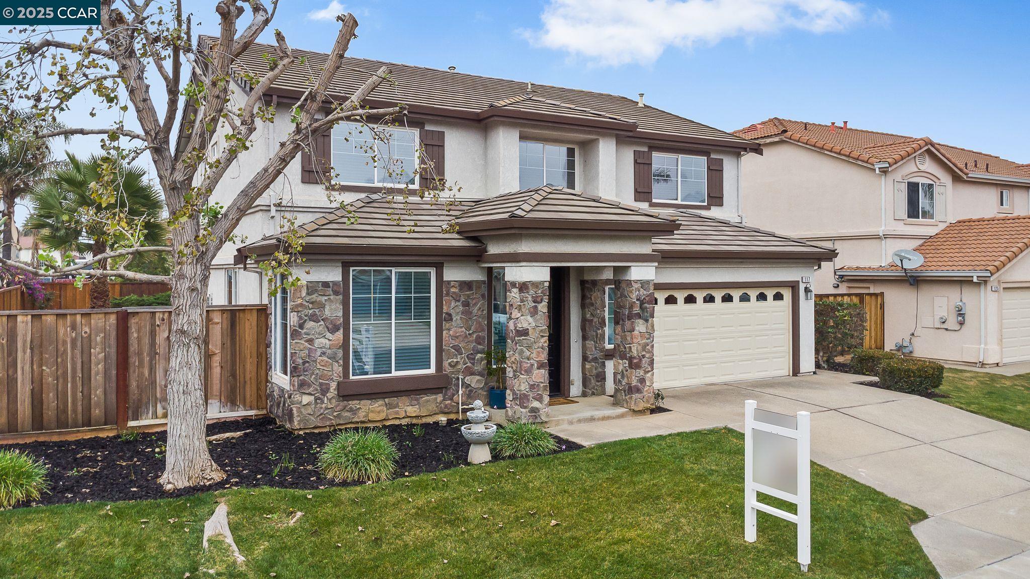 117 Cardinal Ln