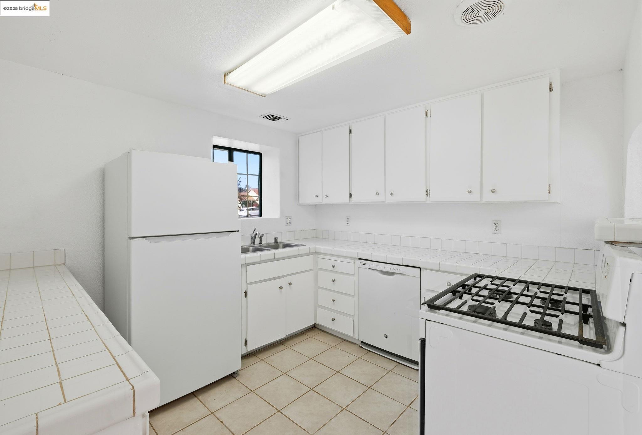 5210 Martin St