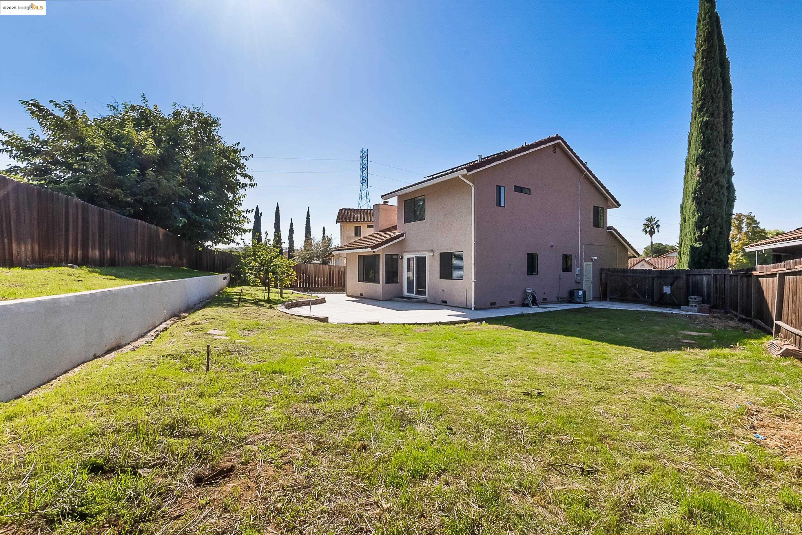 2245 Pinenut Ct