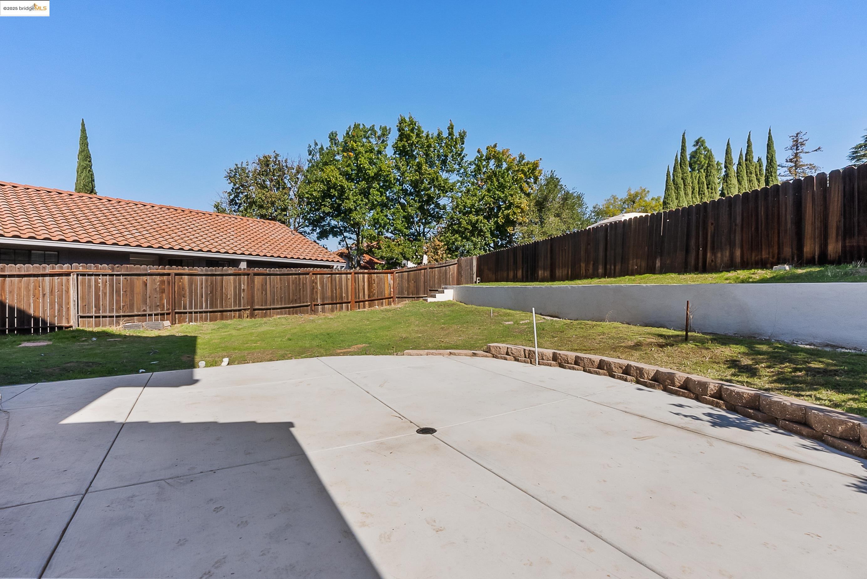 2245 Pinenut Ct