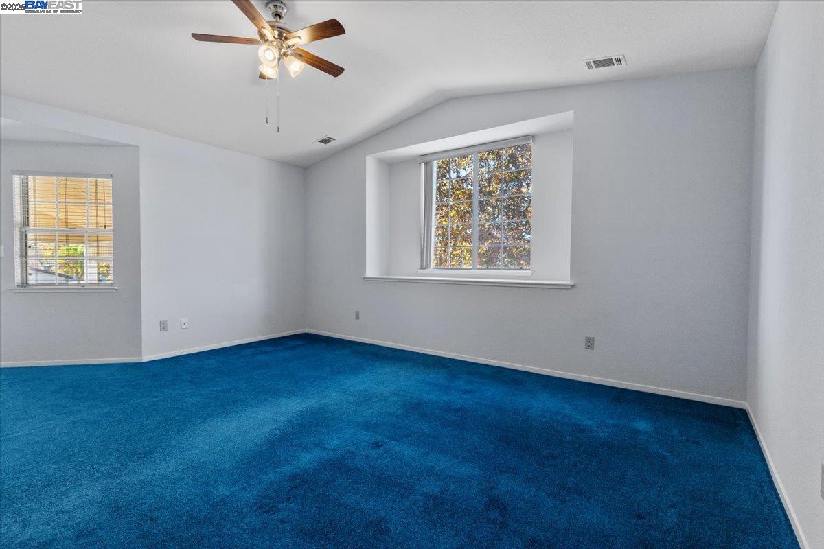 3944 Oak Grove Drive