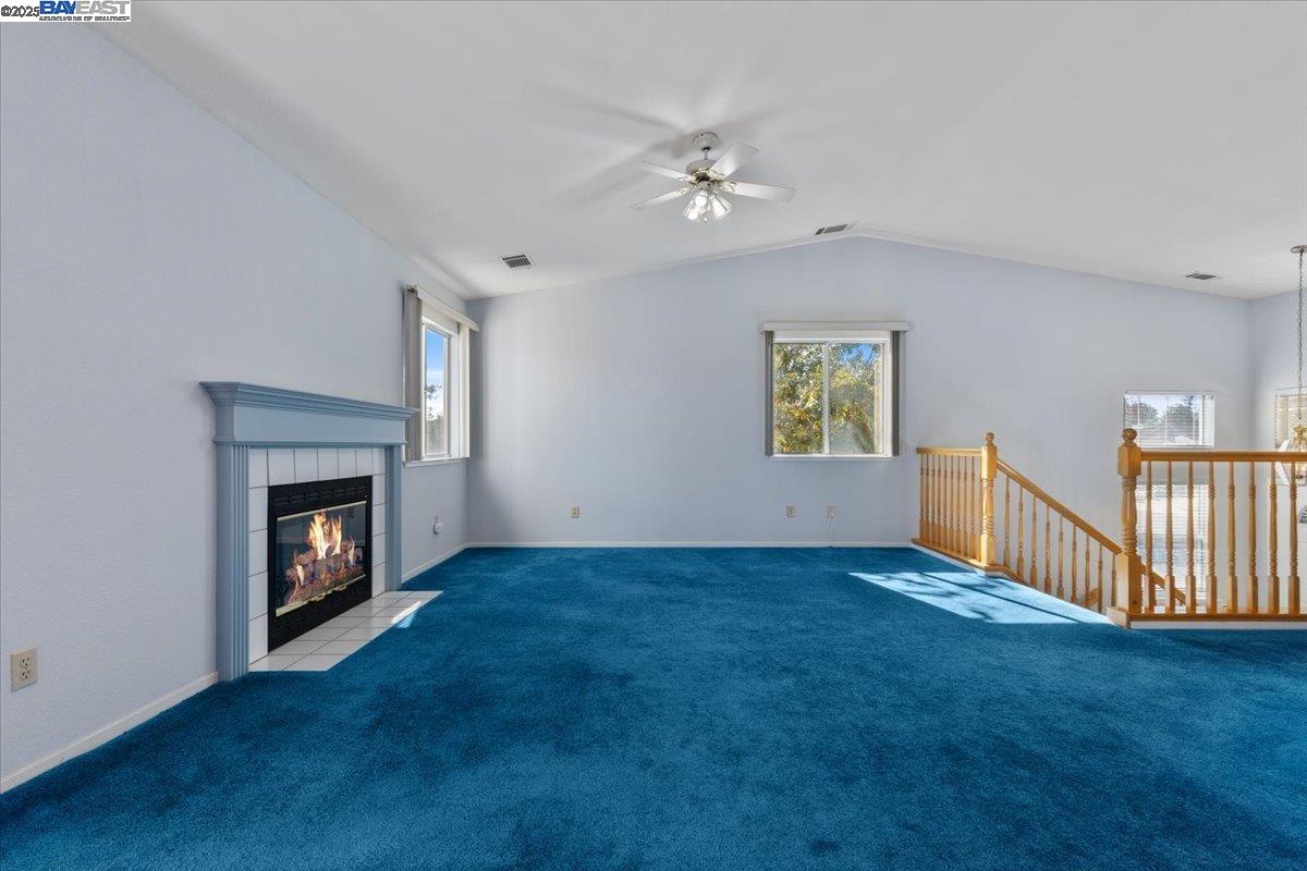3944 Oak Grove Drive