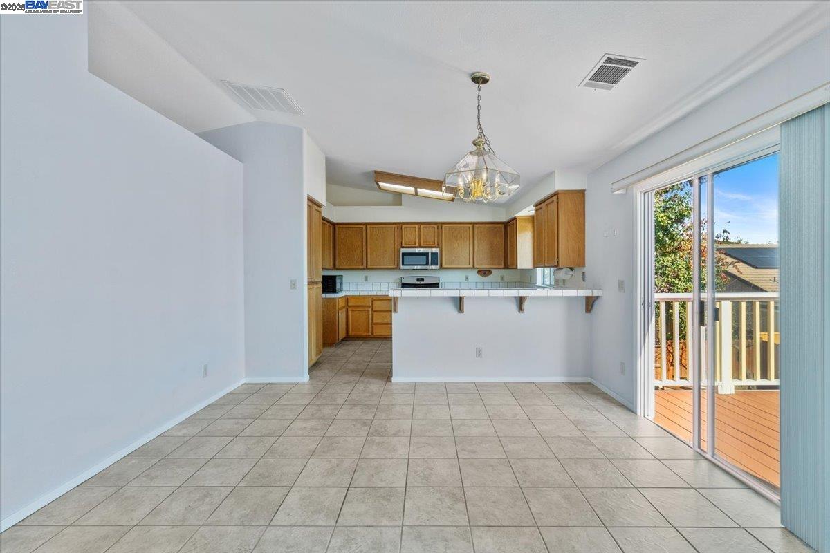 3944 Oak Grove Drive