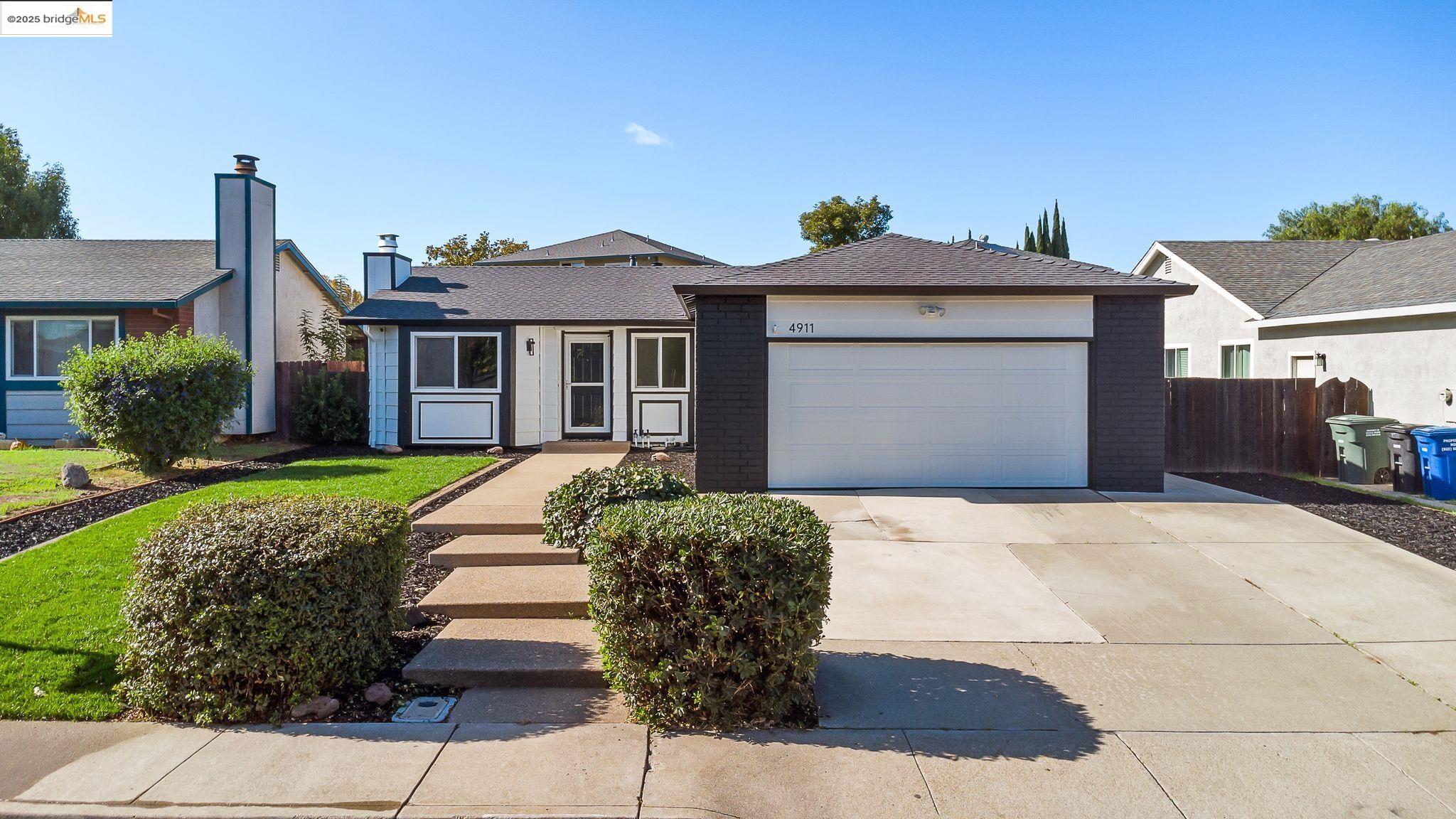 4911 Burgundy Dr