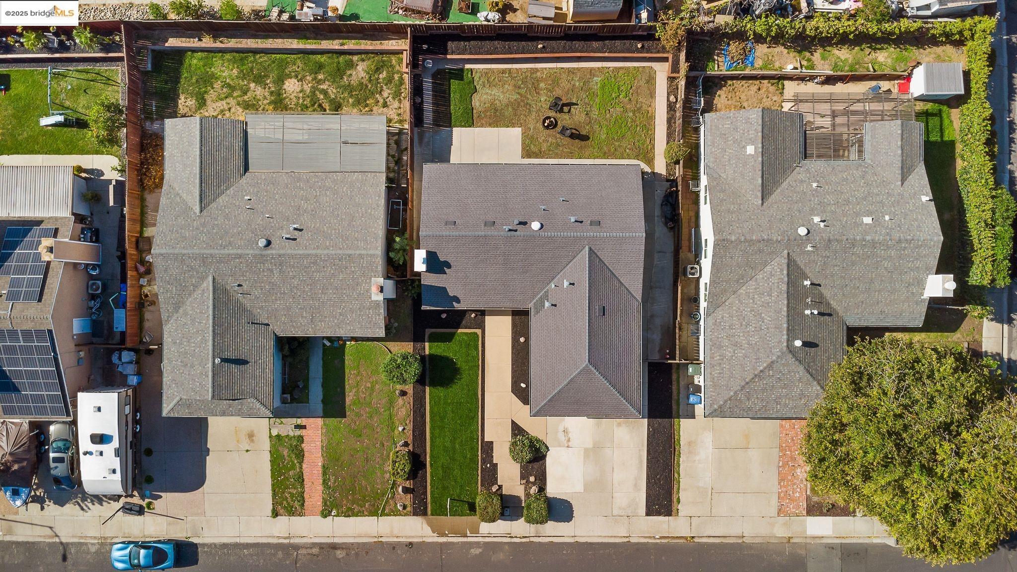 4911 Burgundy Dr