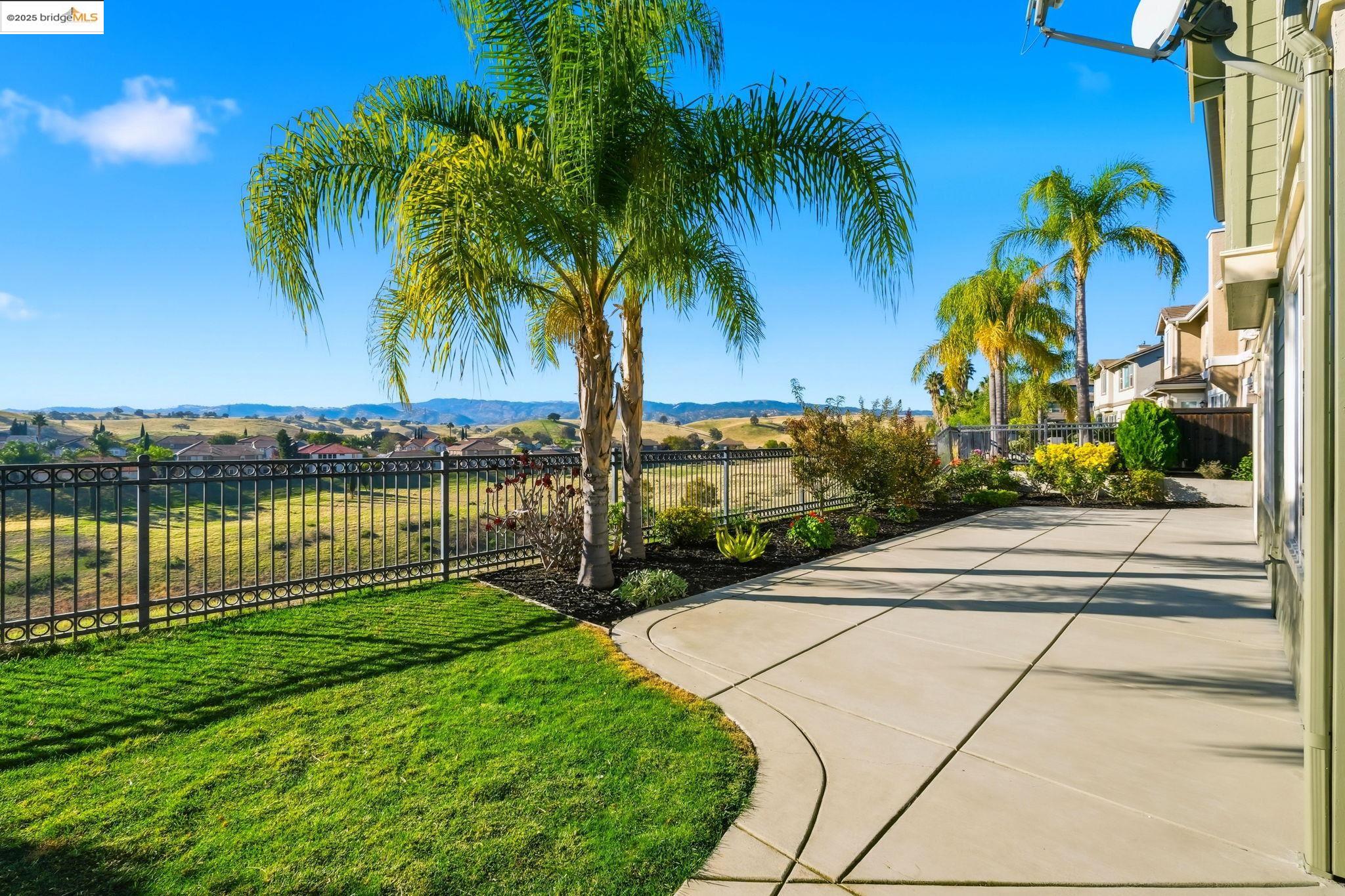 2898 Spanish Bay Dr