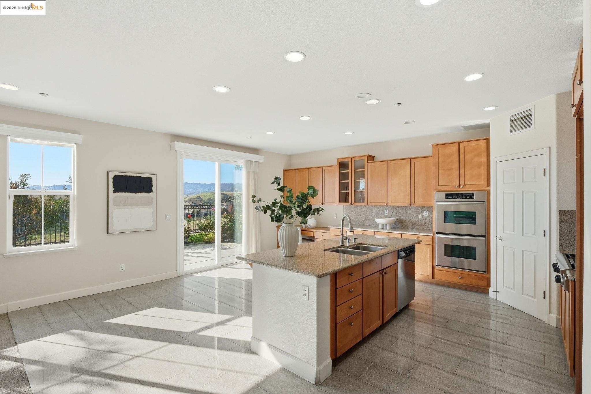 2898 Spanish Bay Dr