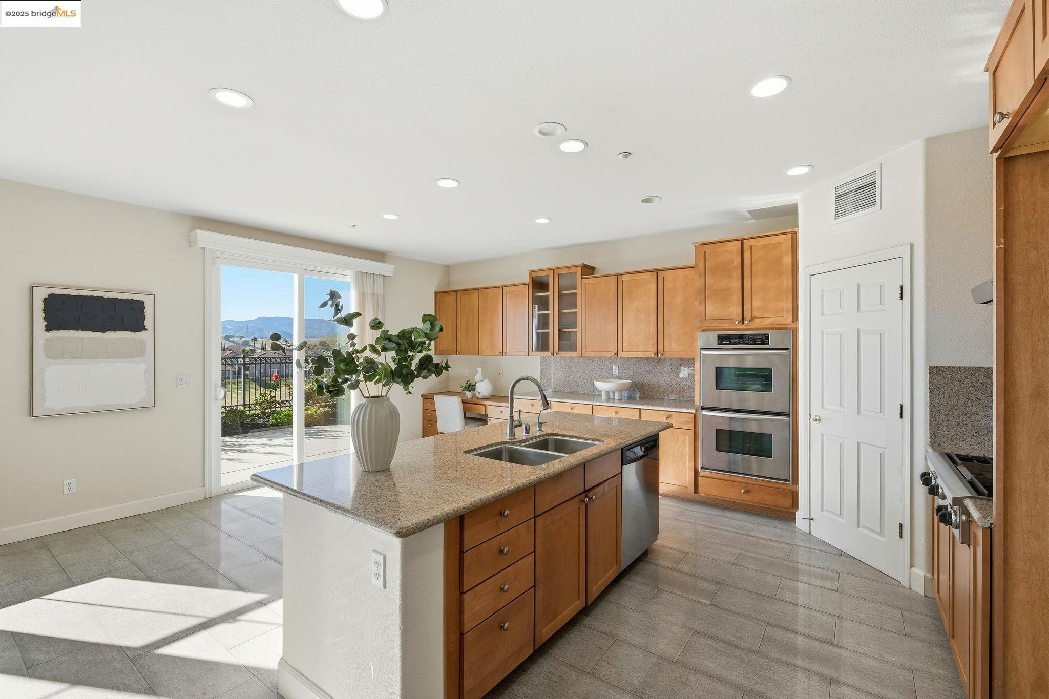 2898 Spanish Bay Dr