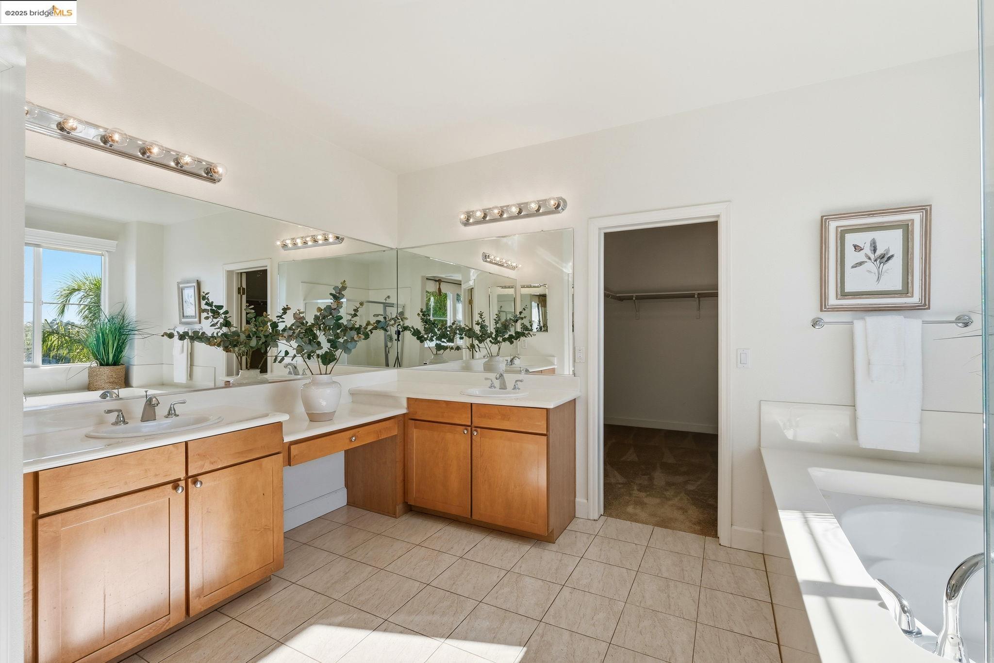 2898 Spanish Bay Dr