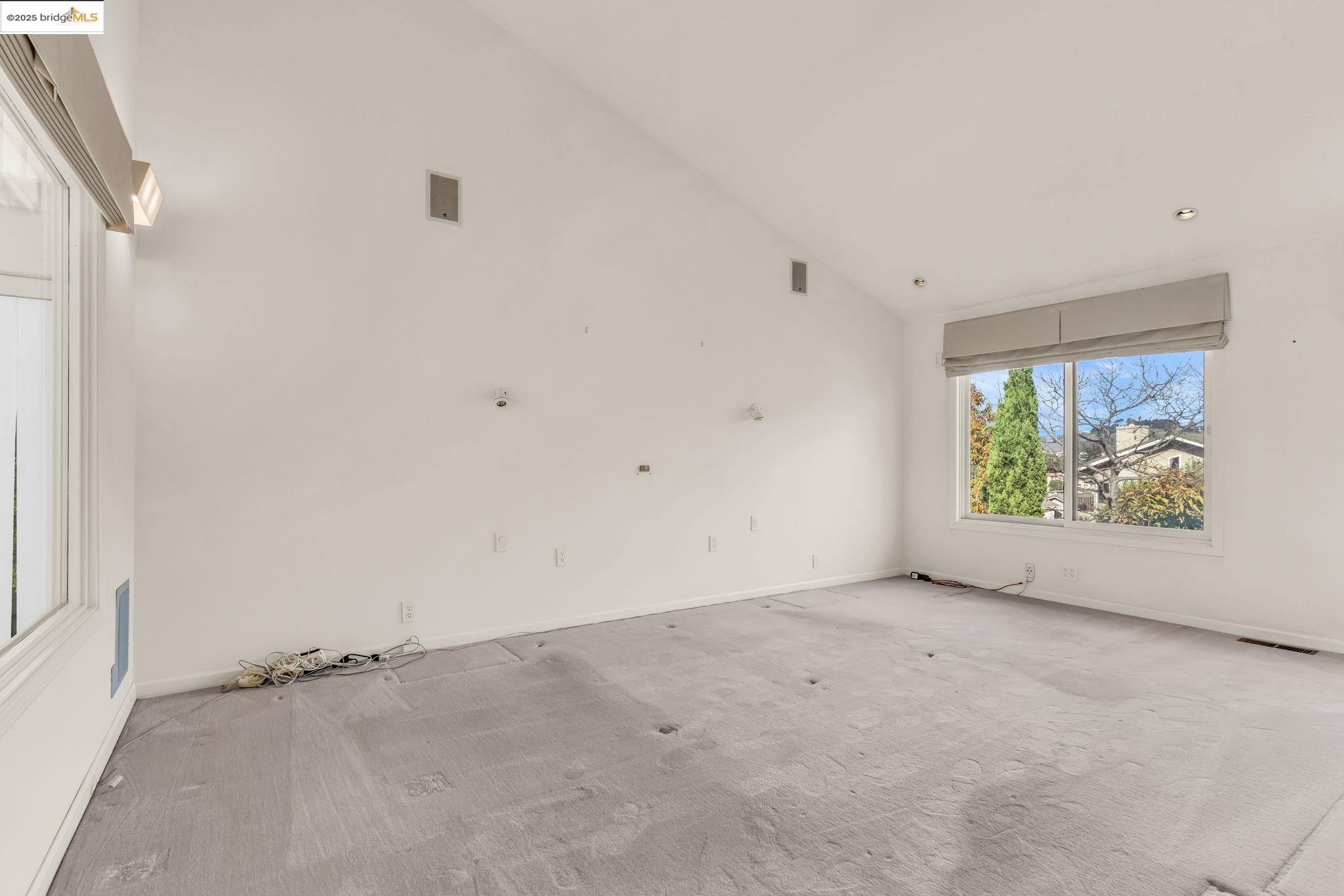 39 Starview Dr