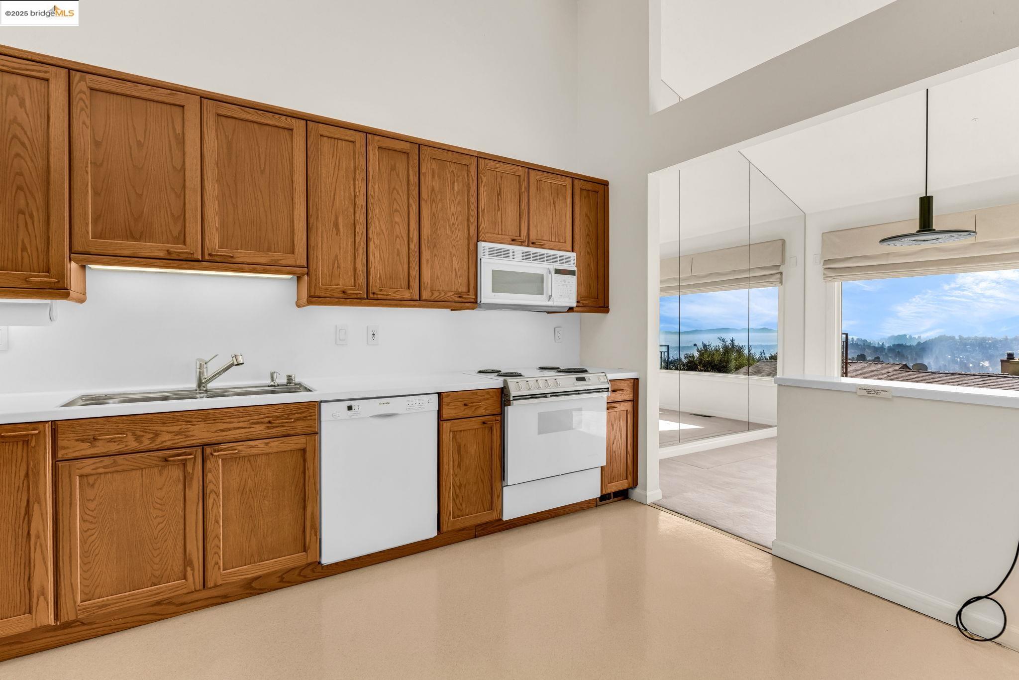 39 Starview Dr