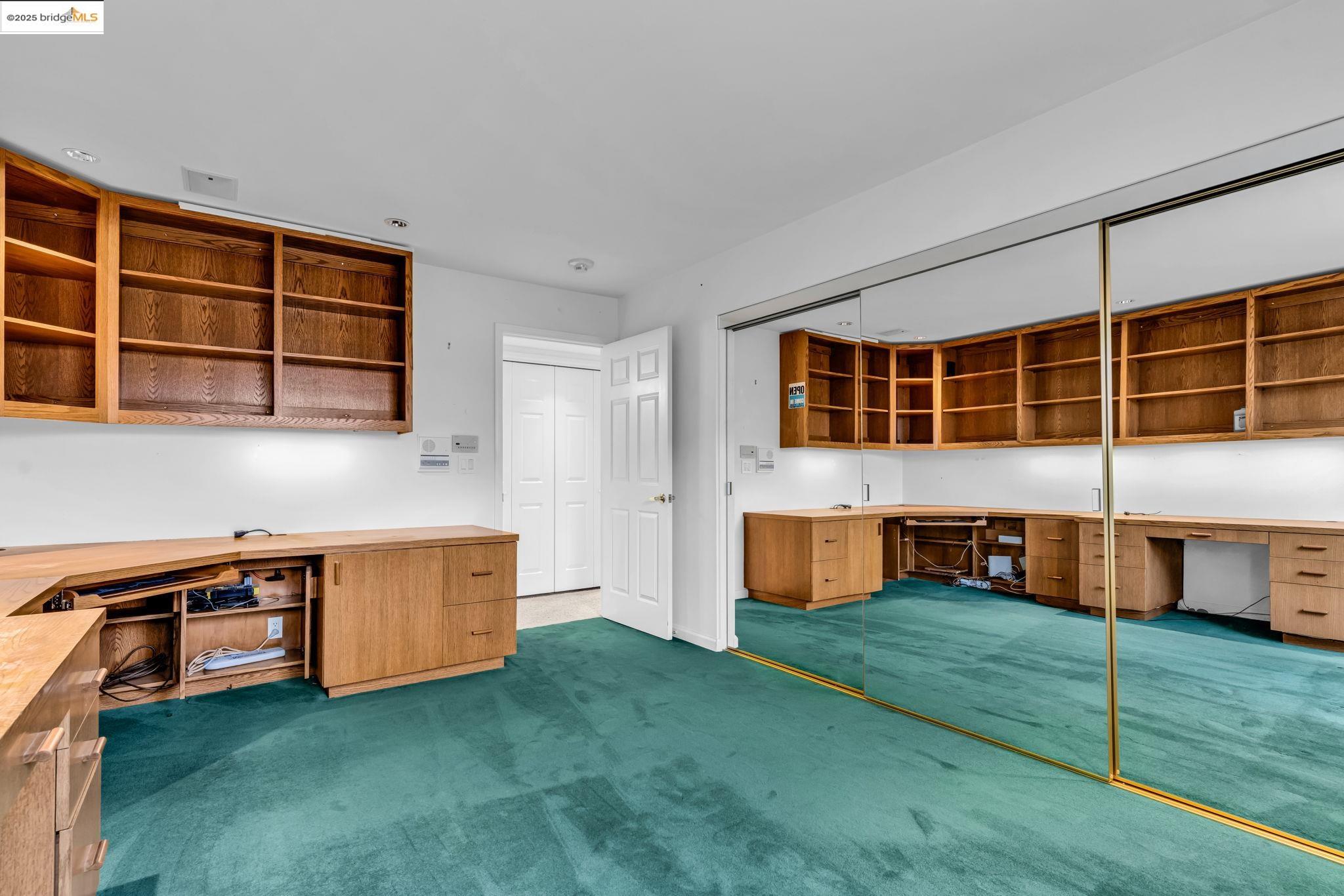 39 Starview Dr