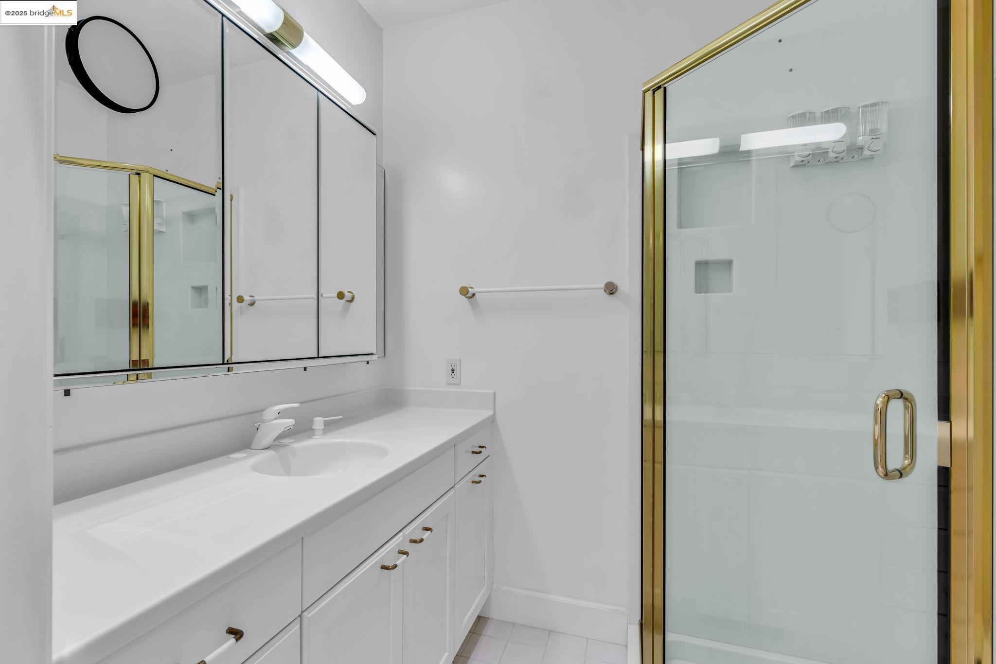 39 Starview Dr