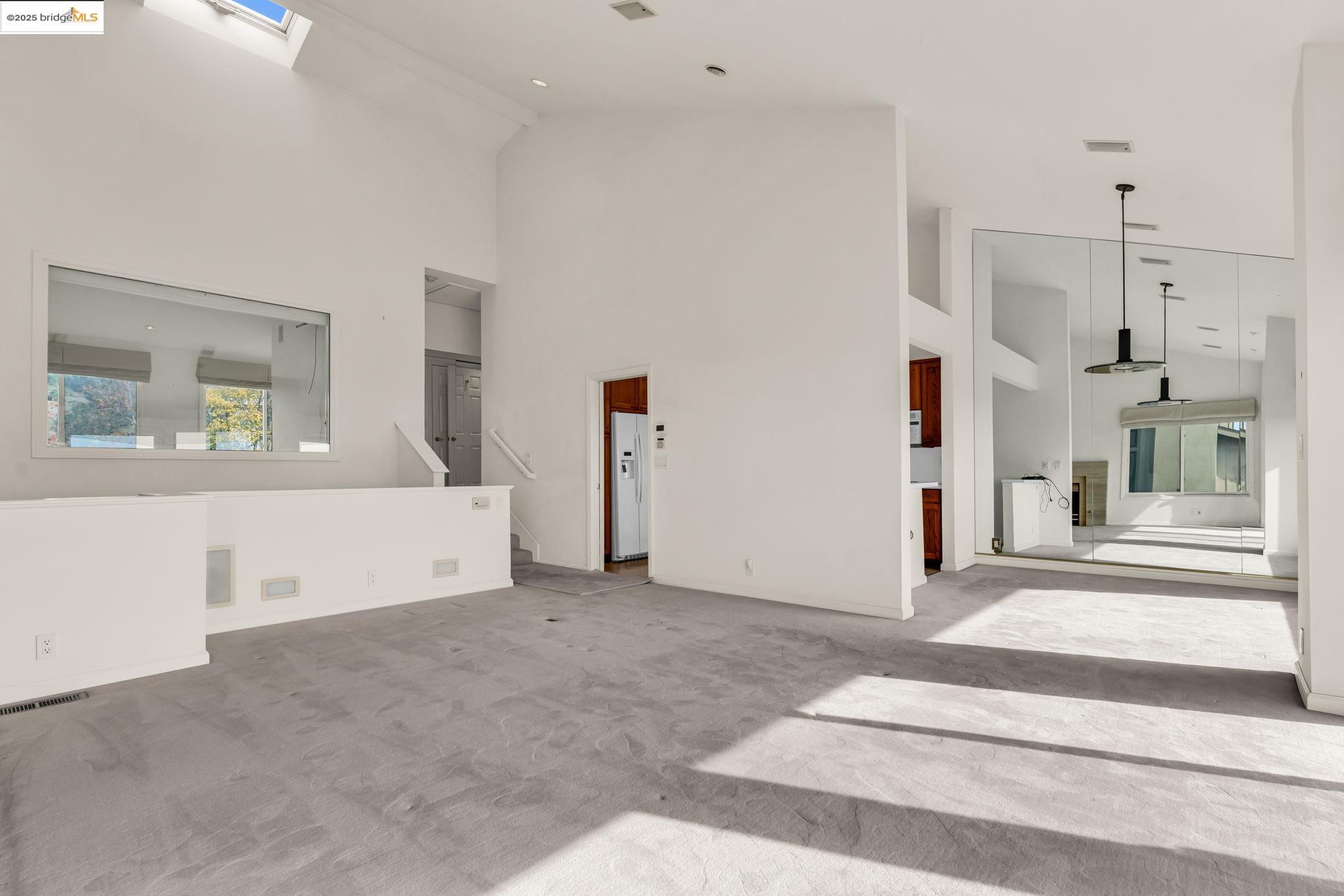 39 Starview Dr