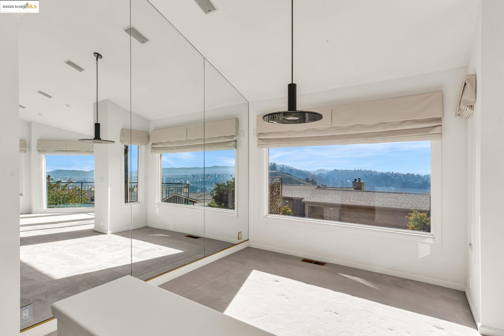 39 Starview Dr
