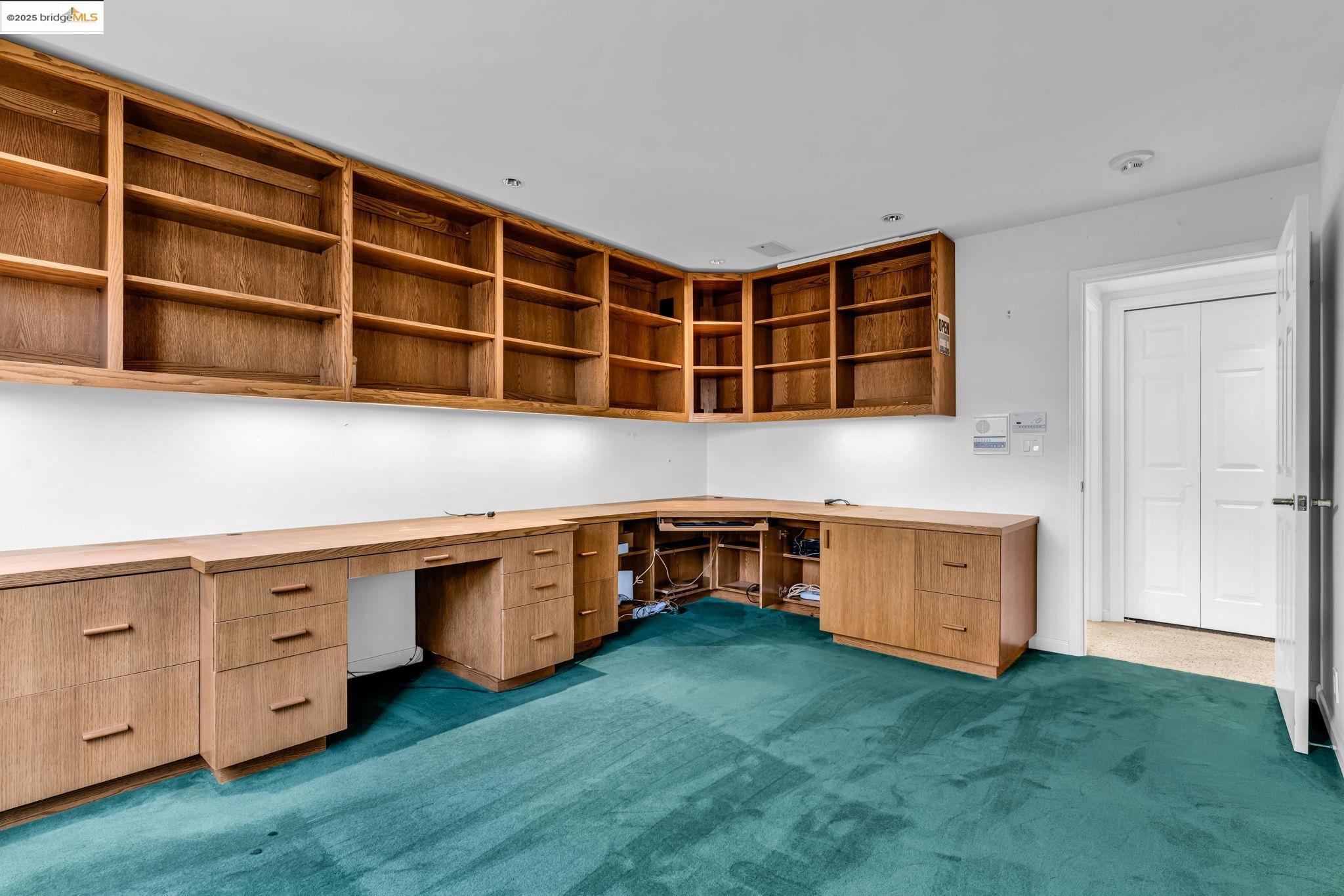 39 Starview Dr