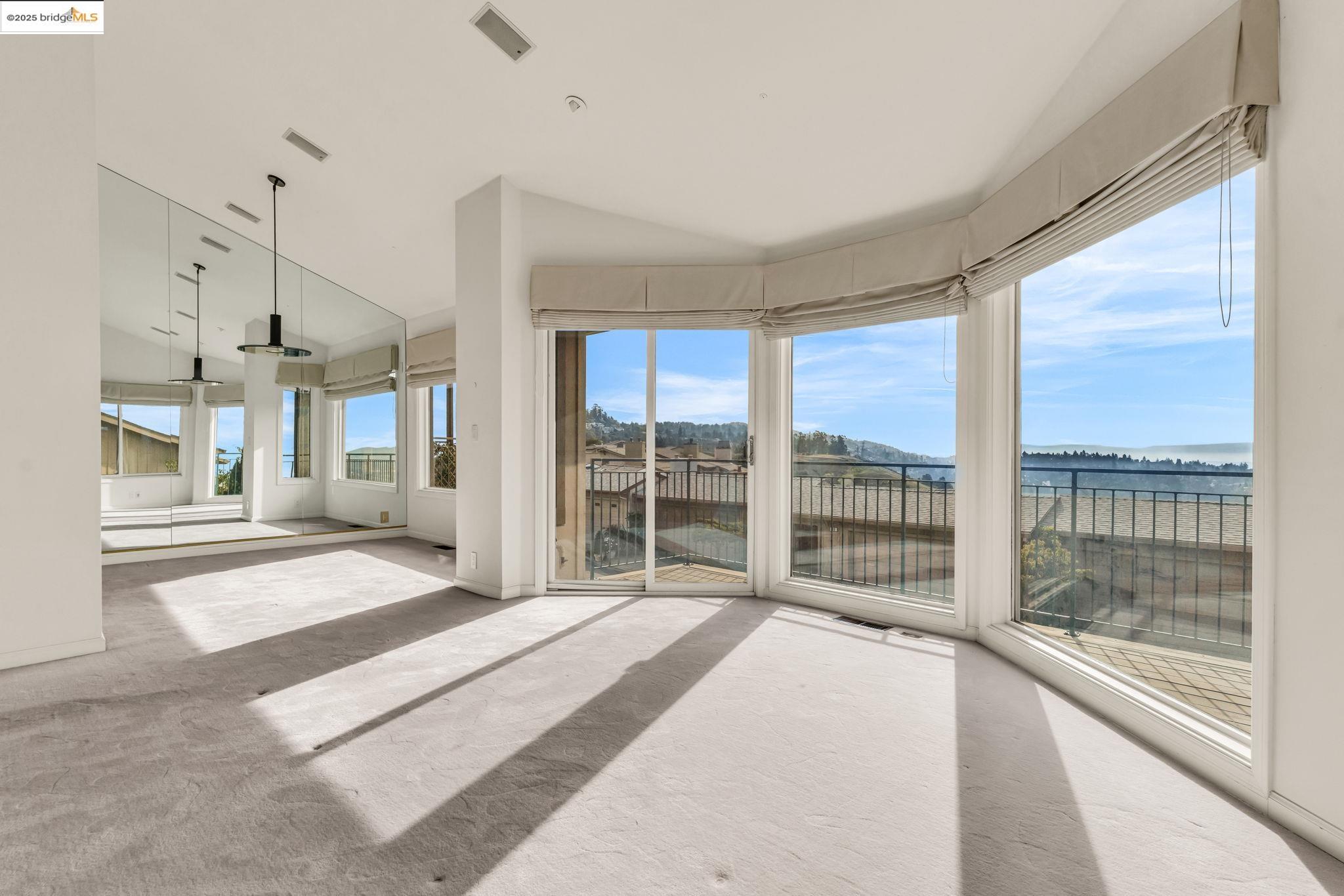 39 Starview Dr