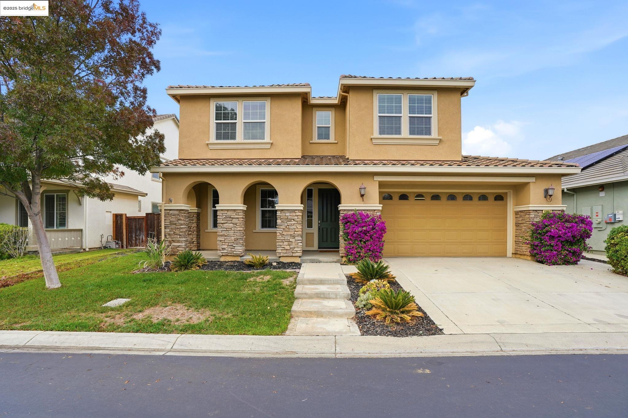 8047 Westport Cir