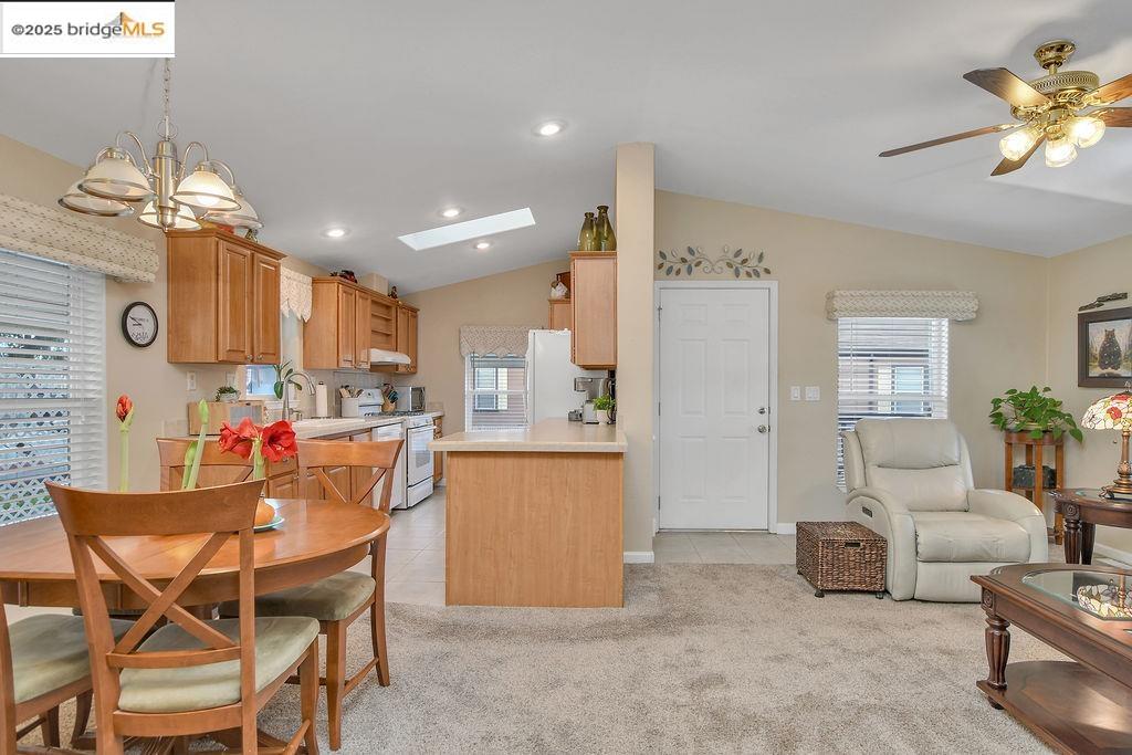 3660 Walnut Blvd # 14