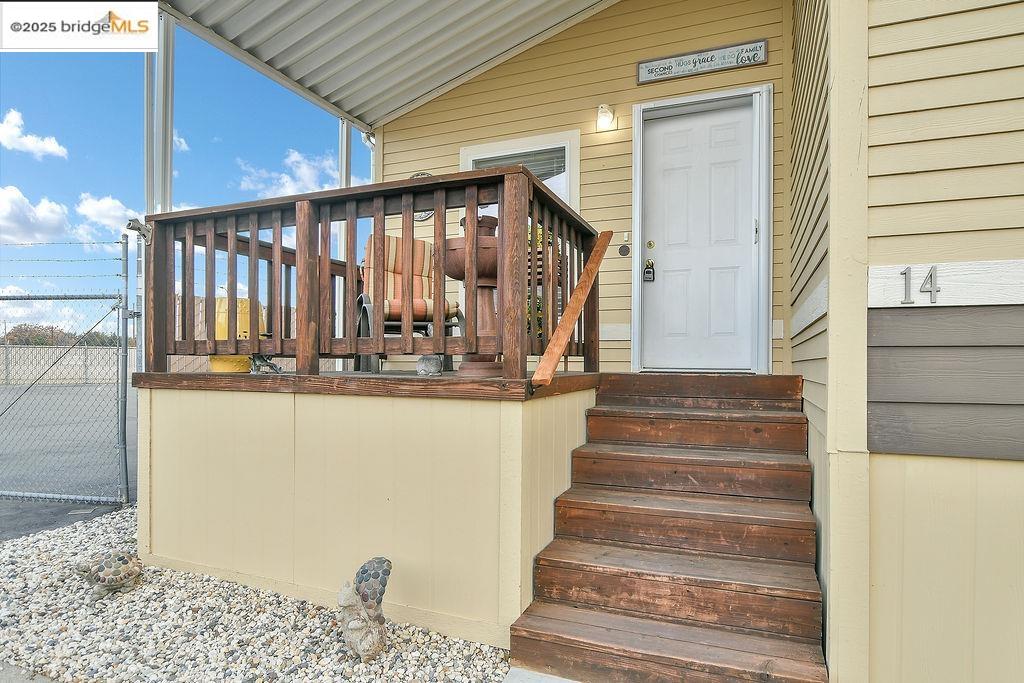 3660 Walnut Blvd # 14