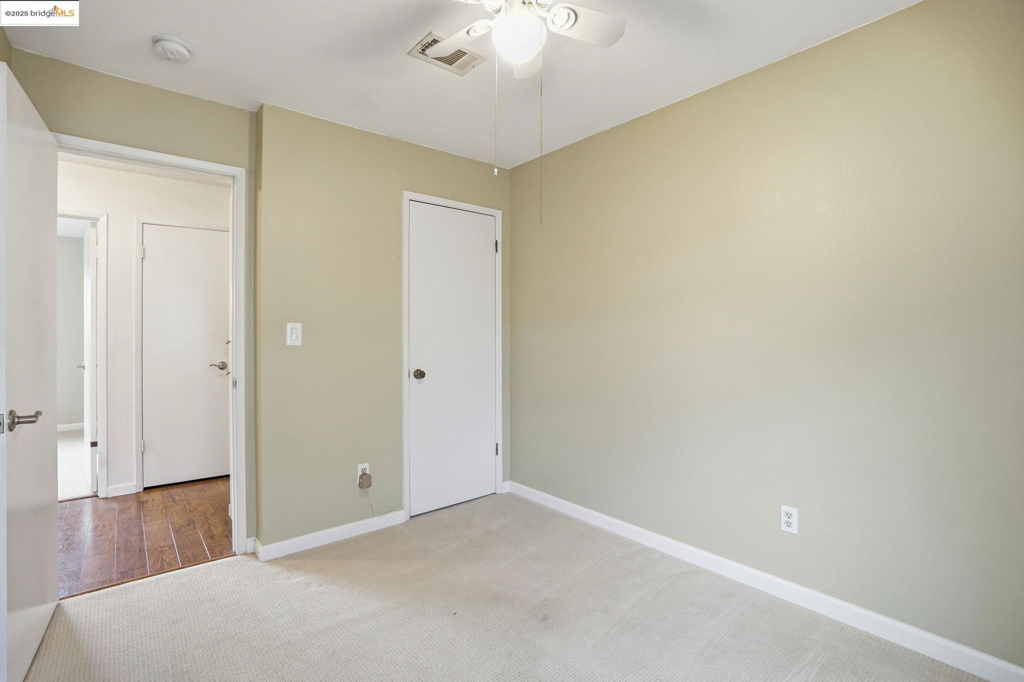 1098 Alamo Ct