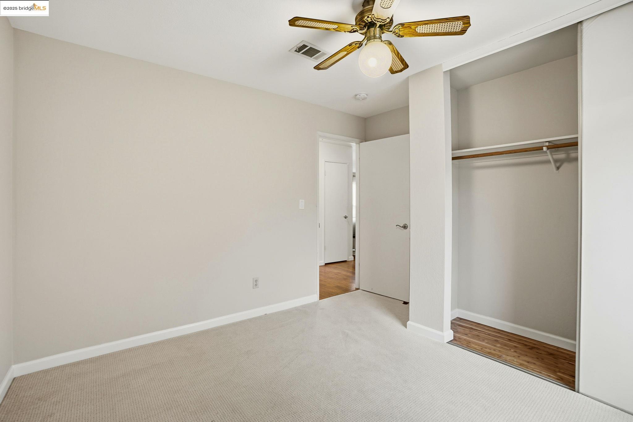 1098 Alamo Ct