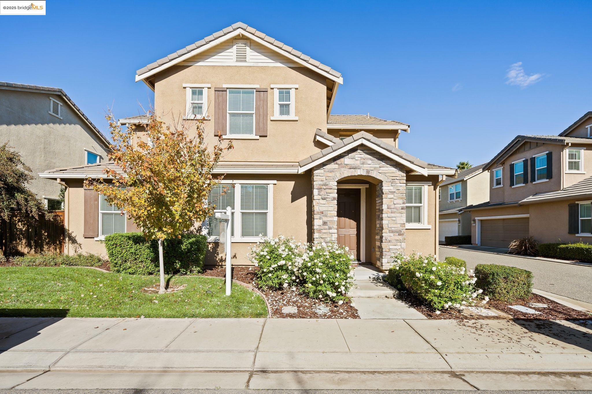 2249 Novi Dr