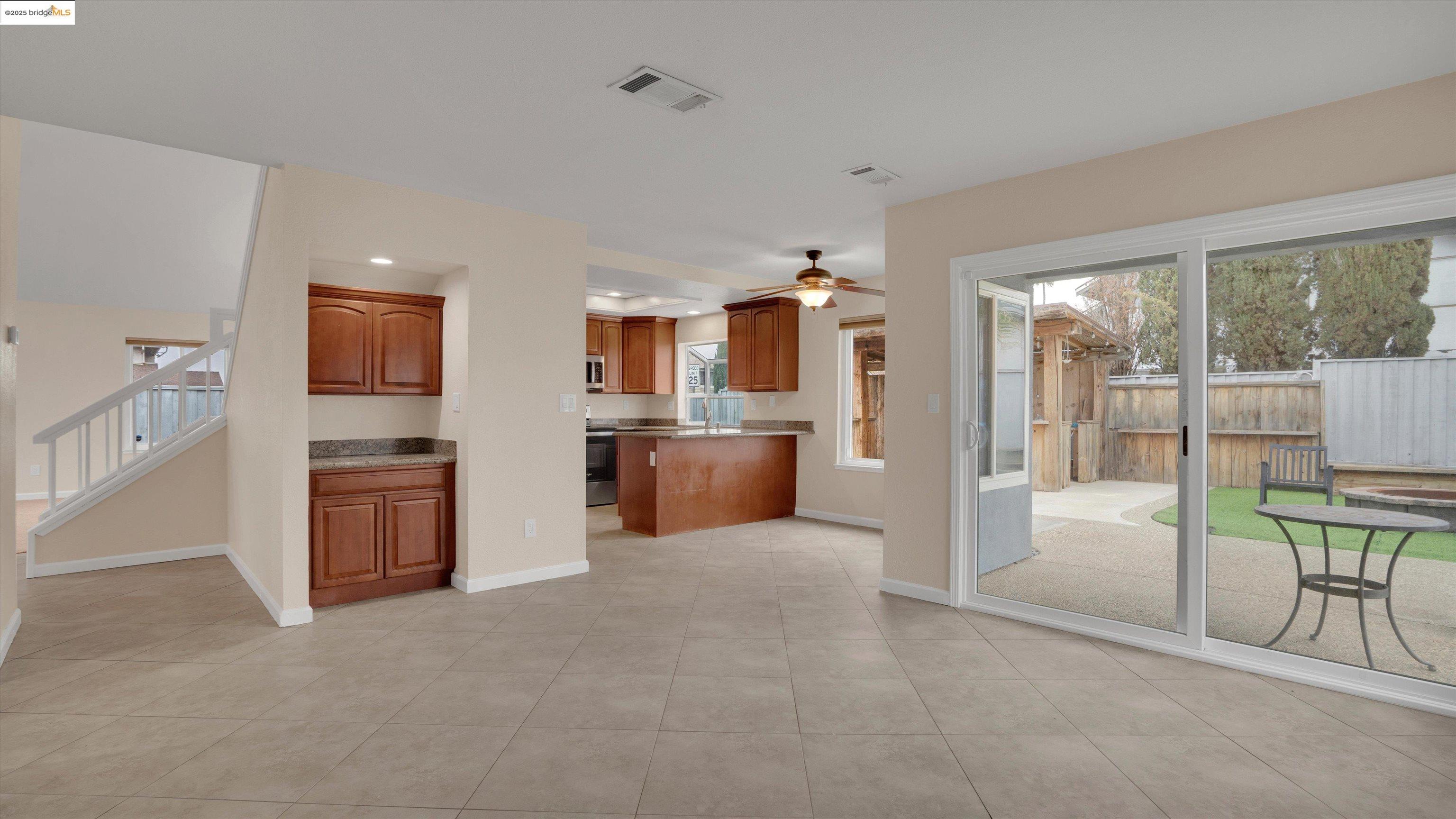 2271 Biscay Ct