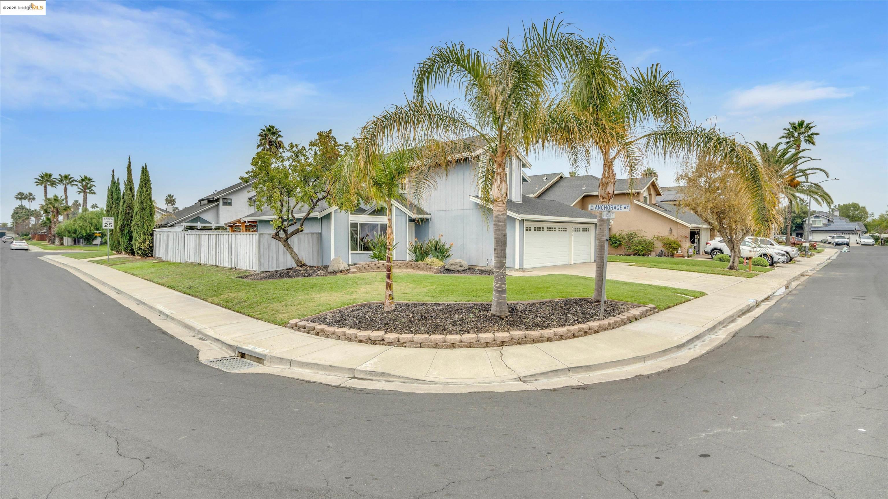 2271 Biscay Ct