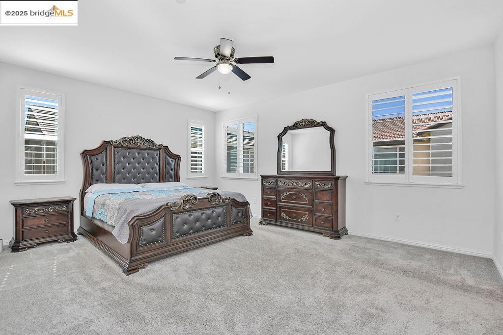 278 Sespe Creek Ave
