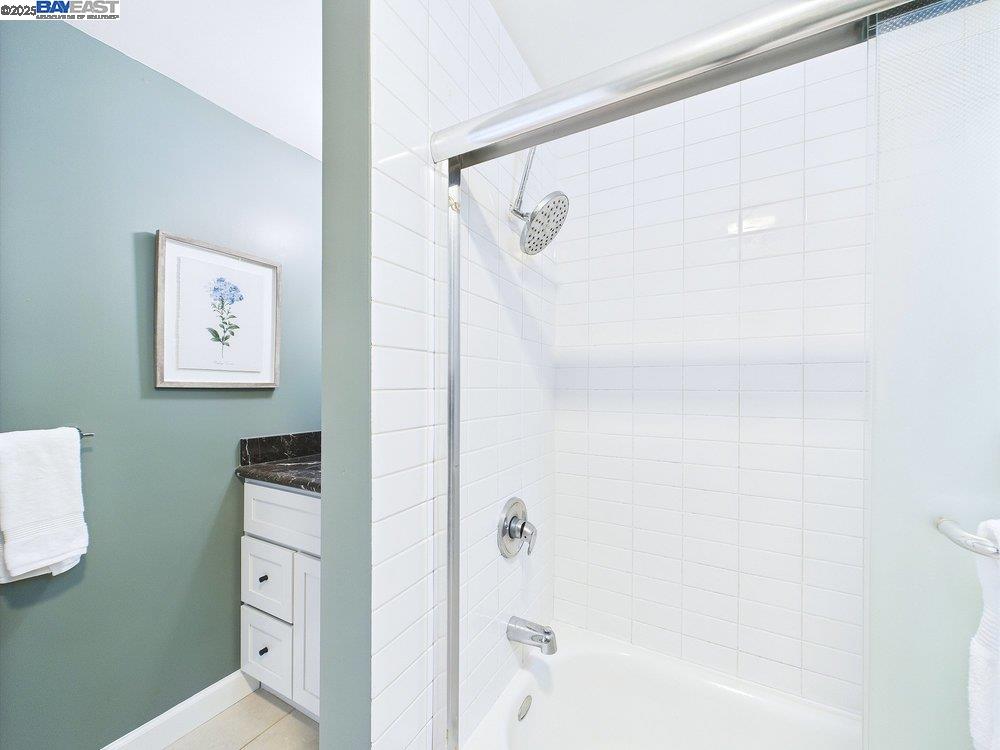 485 W Macarthur Blvd # 201