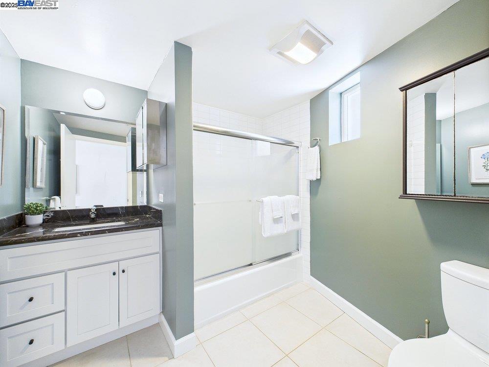 485 W Macarthur Blvd # 201