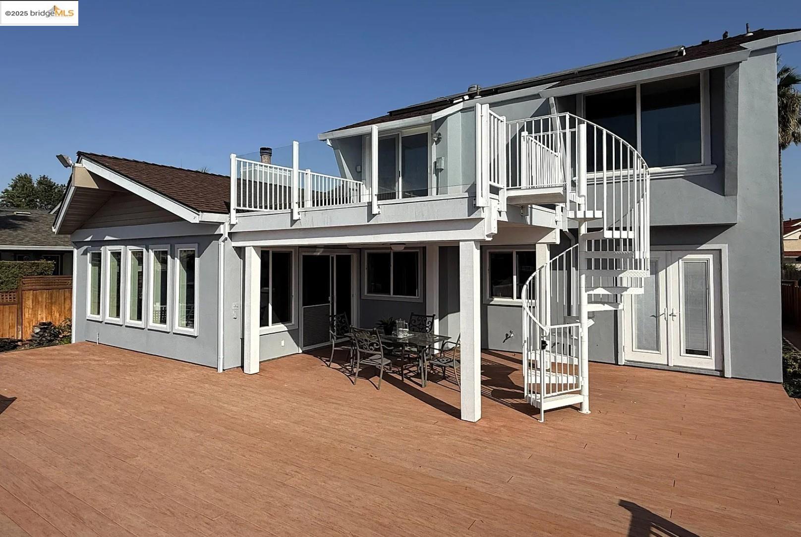 301 Discovery Bay Blvd