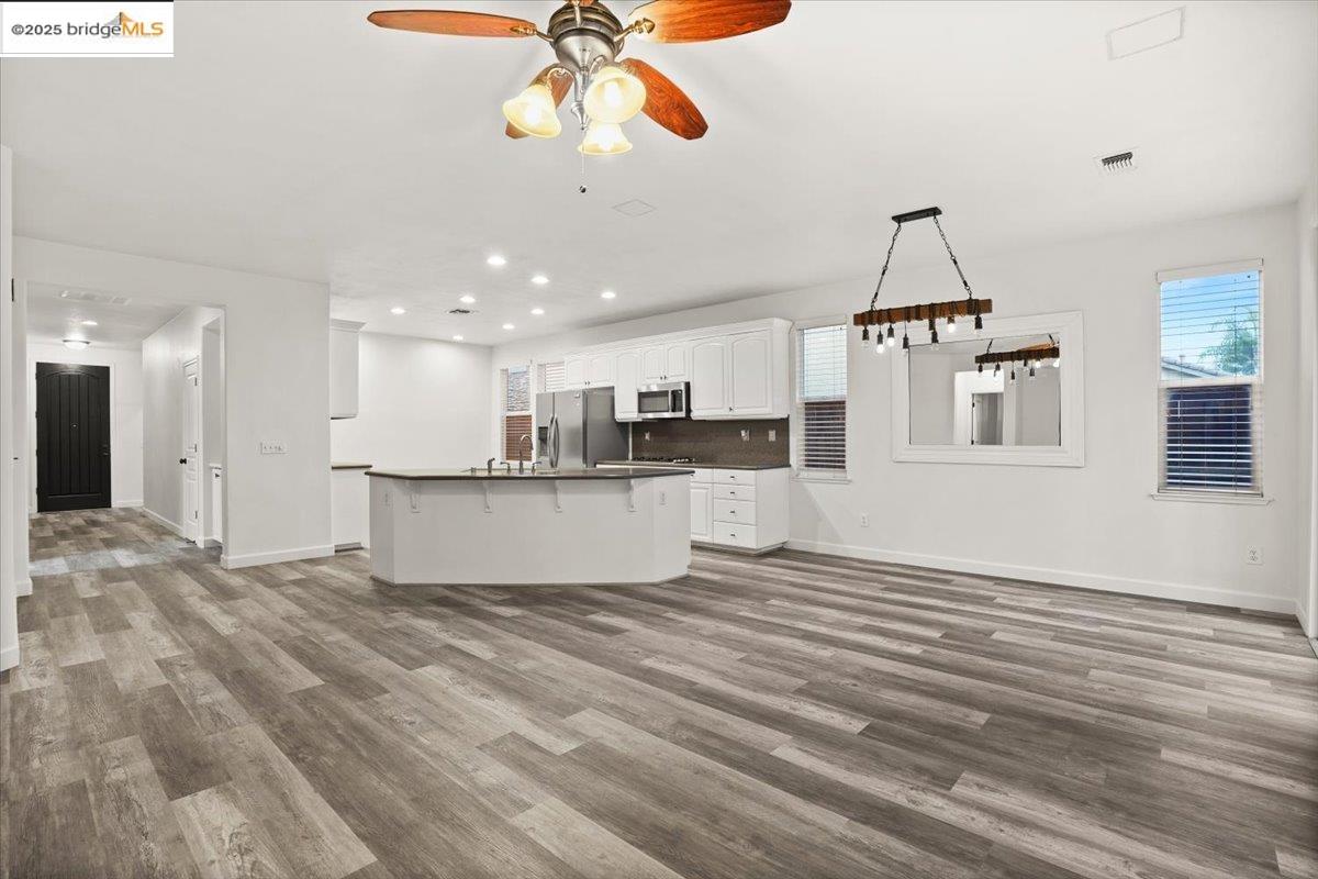 2324 Mendocino Dr
