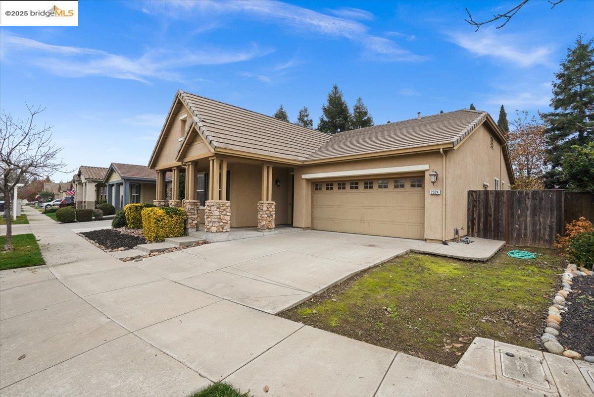 2324 Mendocino Dr