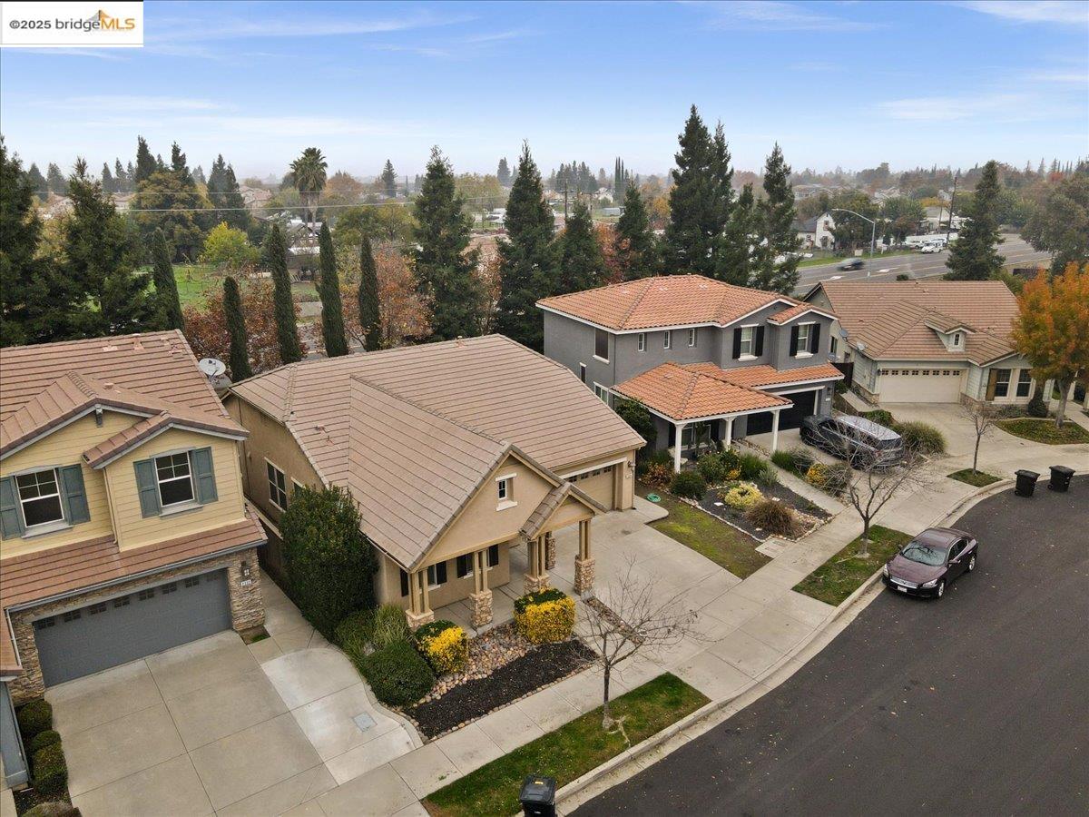 2324 Mendocino Dr