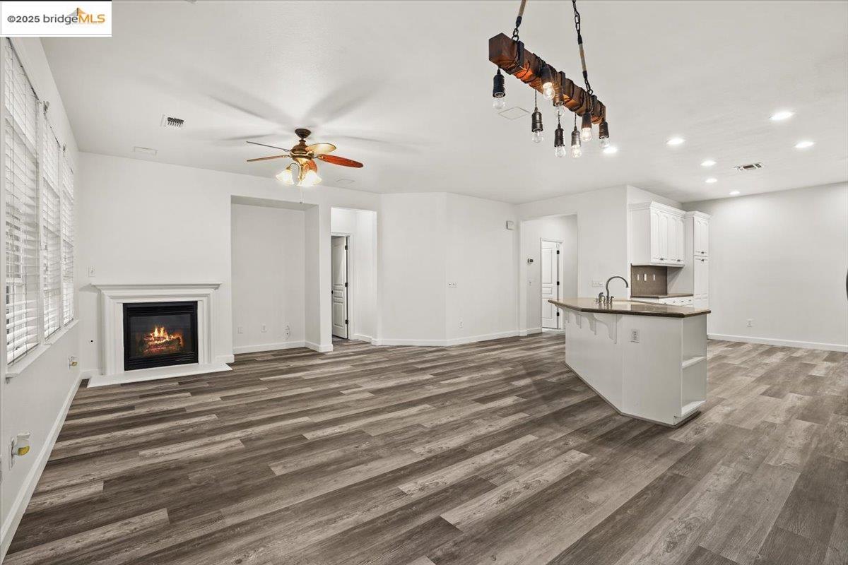 2324 Mendocino Dr