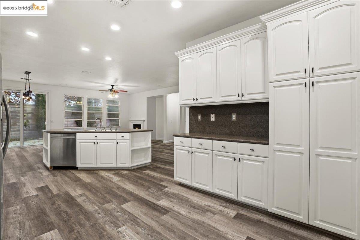 2324 Mendocino Dr