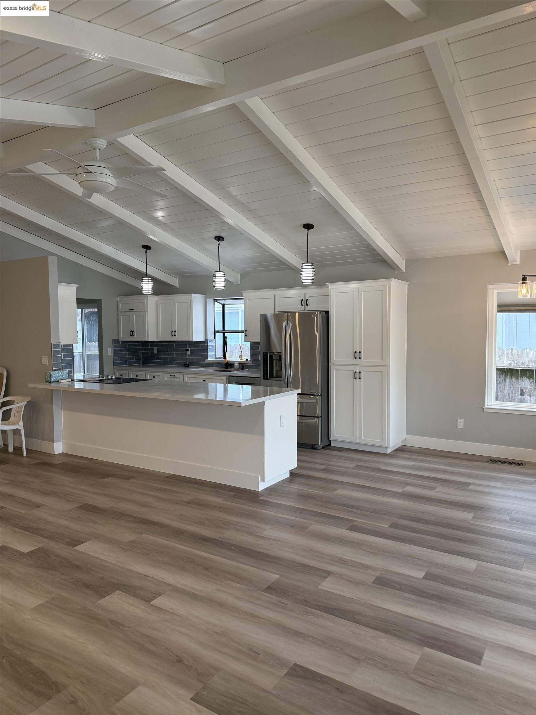 5681 Starboard Dr