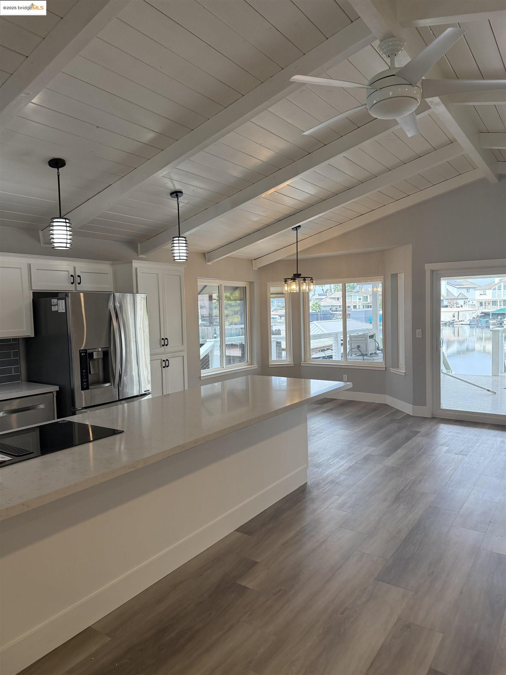 5681 Starboard Dr