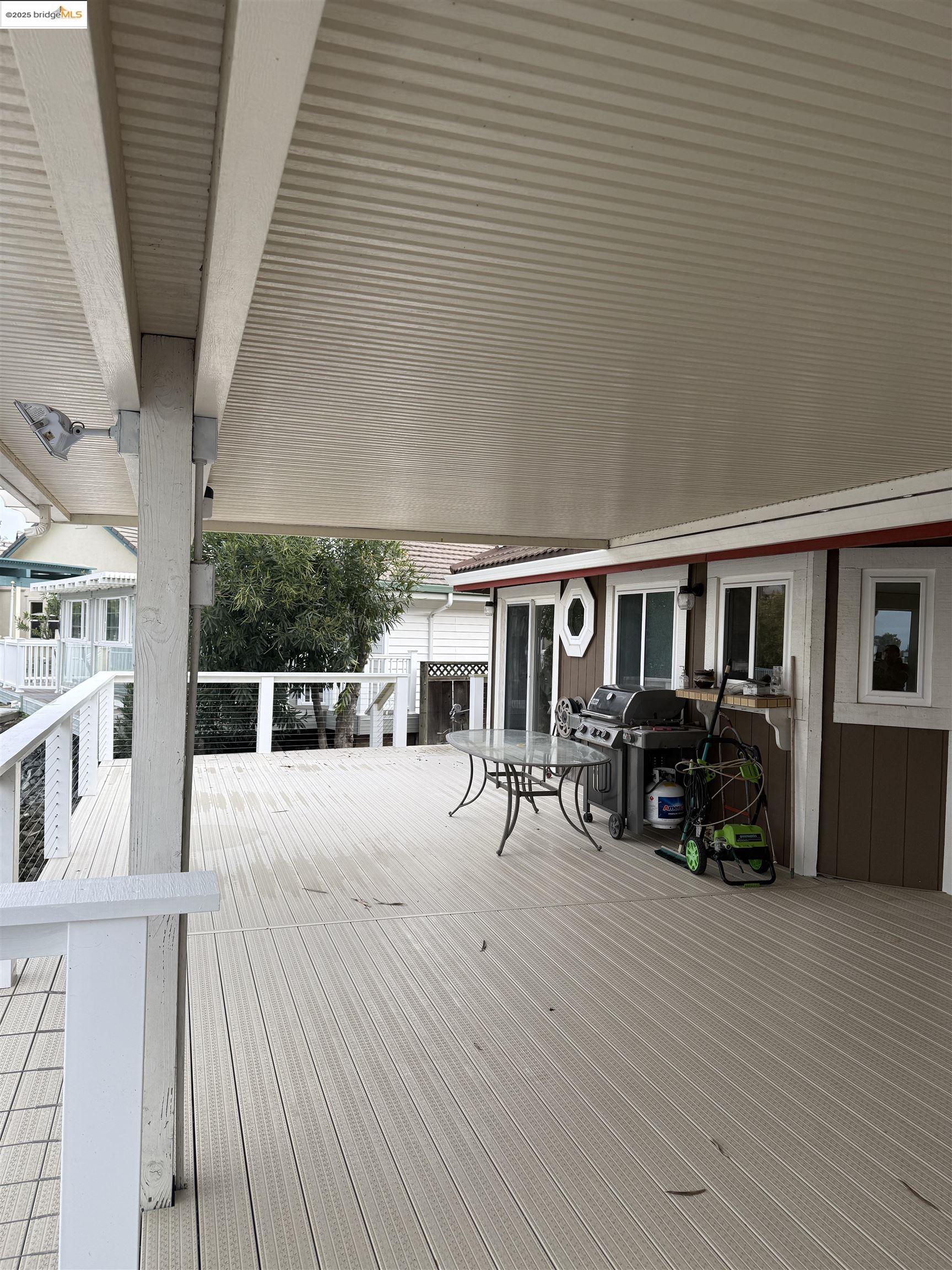 5681 Starboard Dr