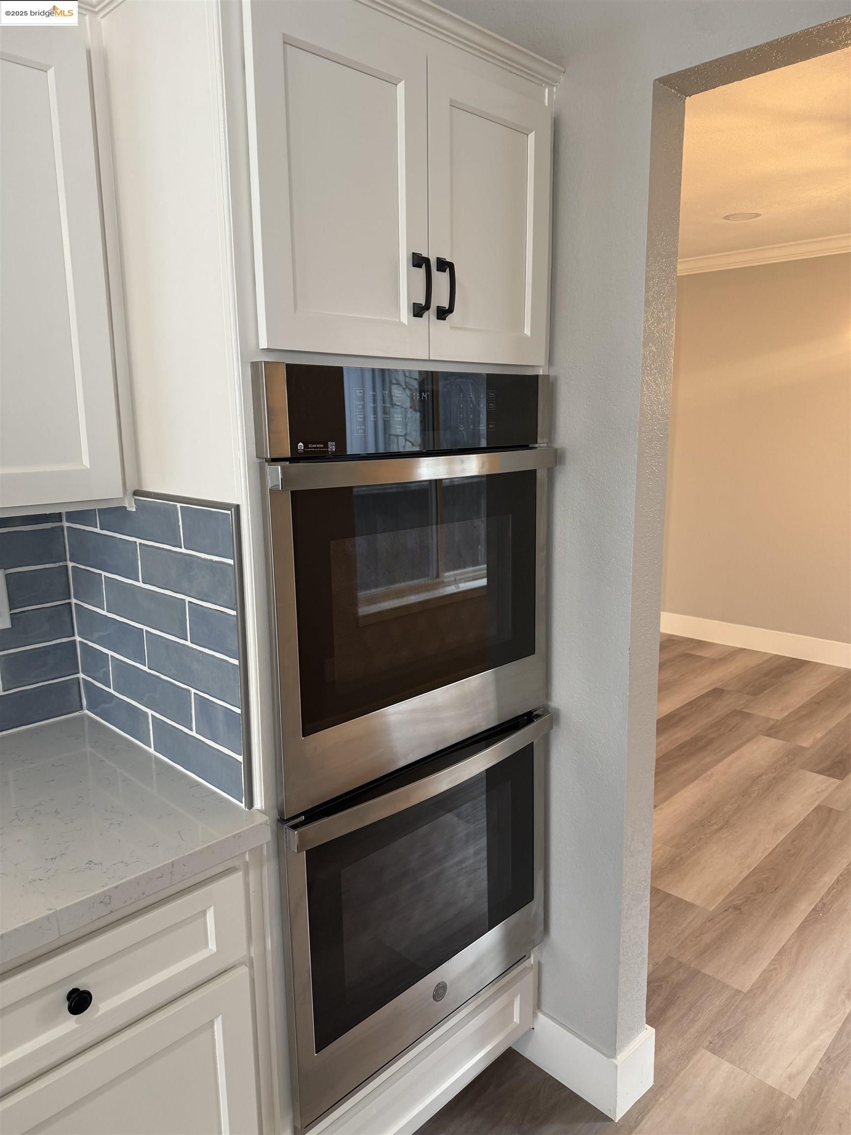 5681 Starboard Dr