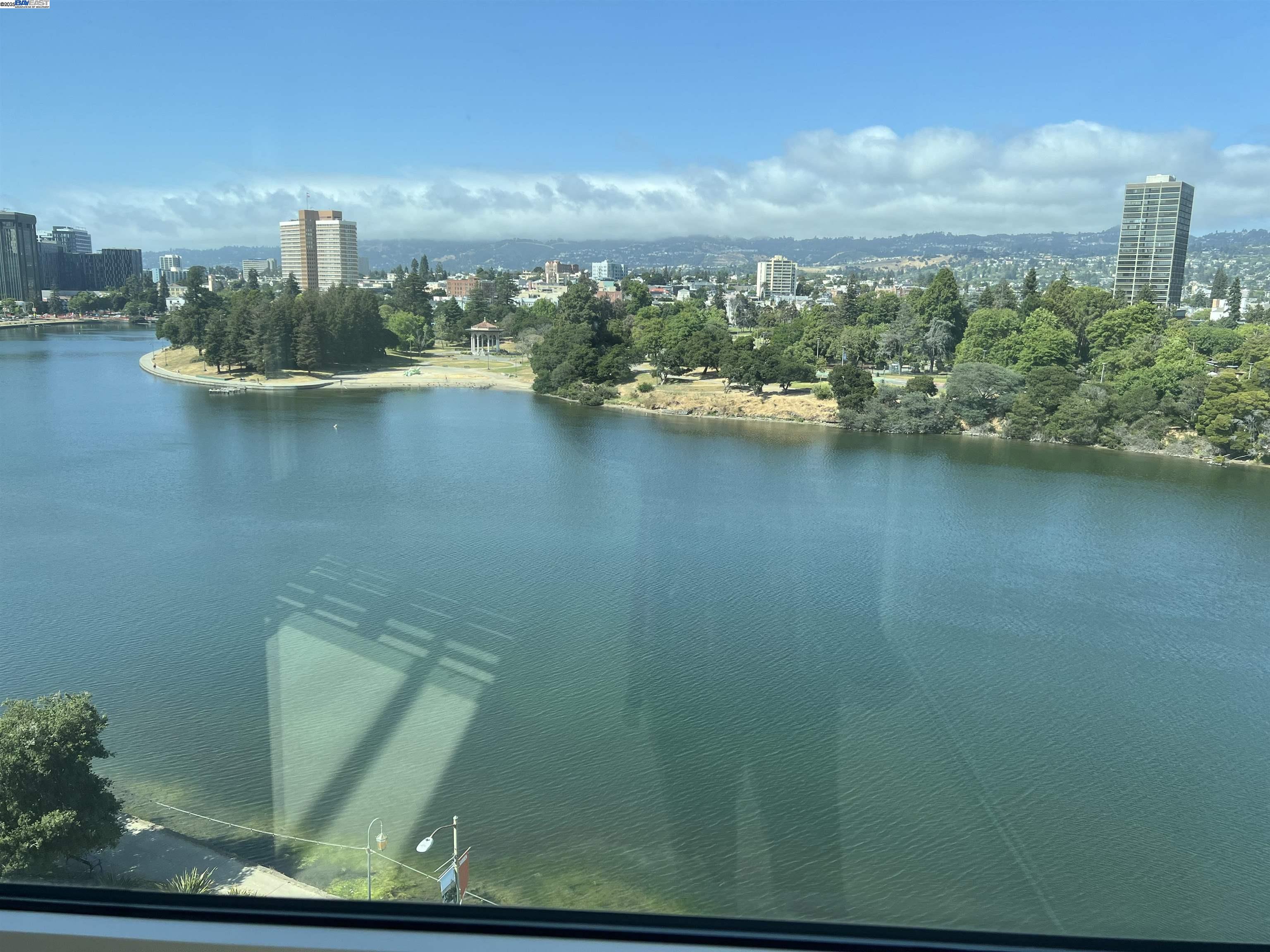 1 Lakeside Dr # 821