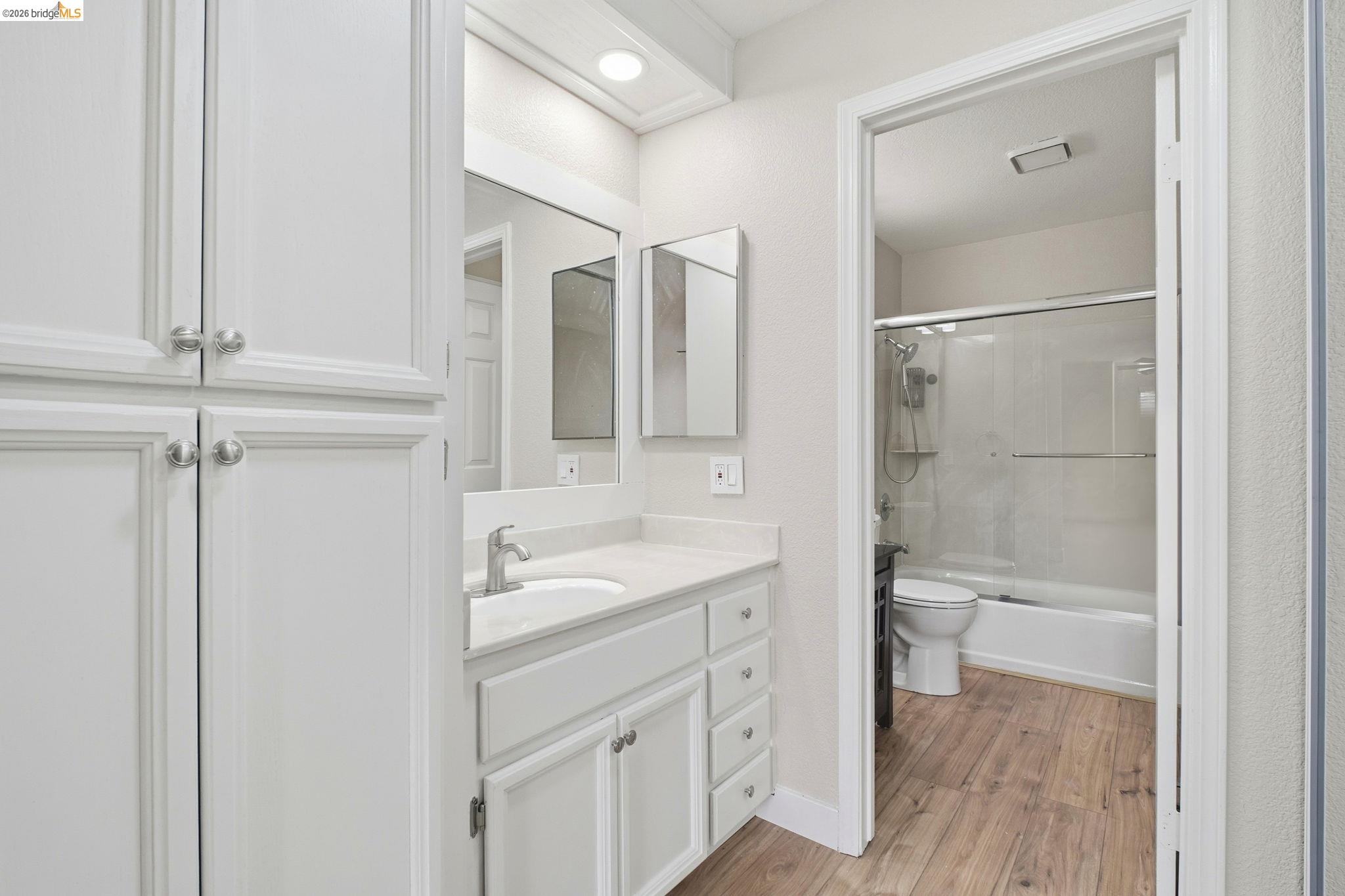 58 Trestle Dr