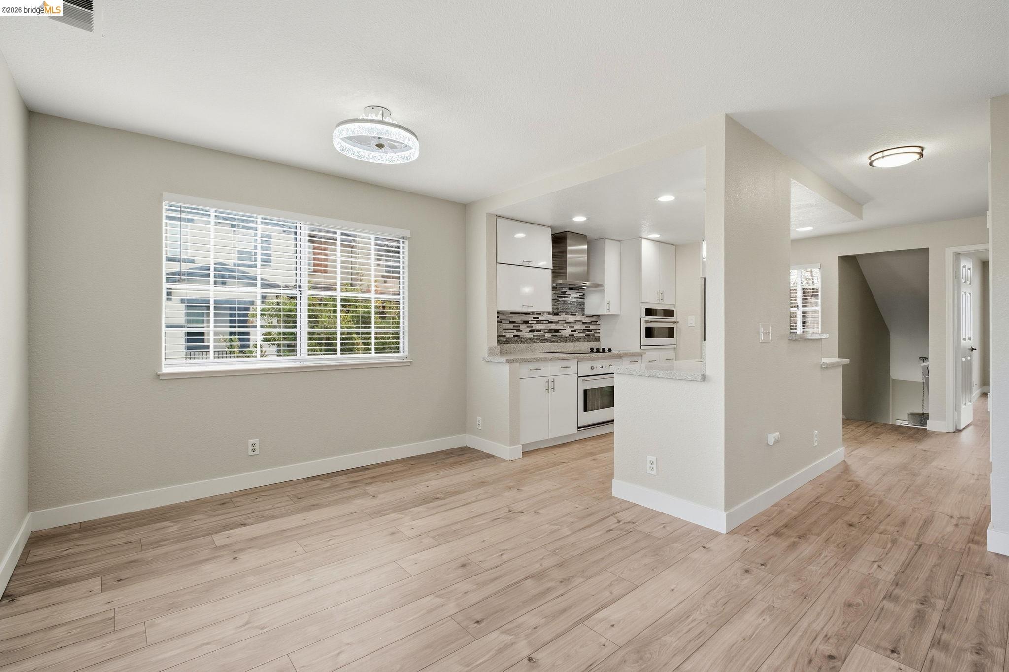 58 Trestle Dr