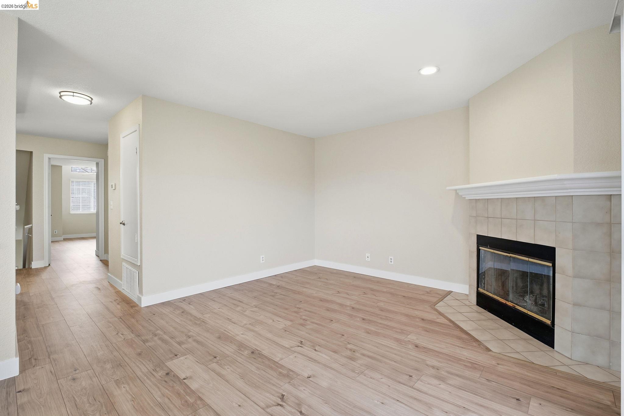 58 Trestle Dr