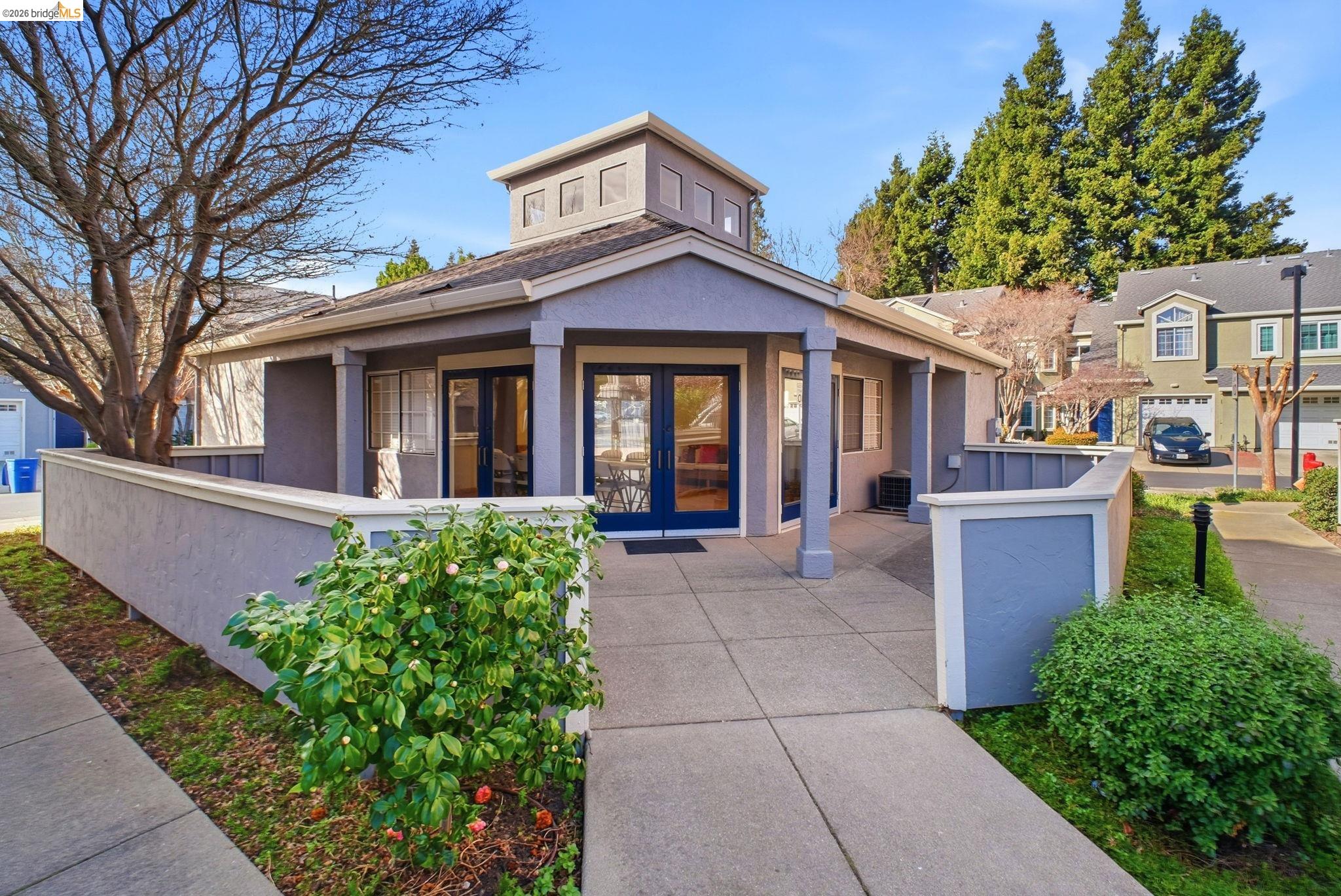 58 Trestle Dr