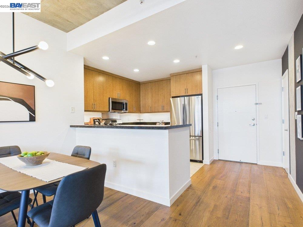 288 3Rd St # 505