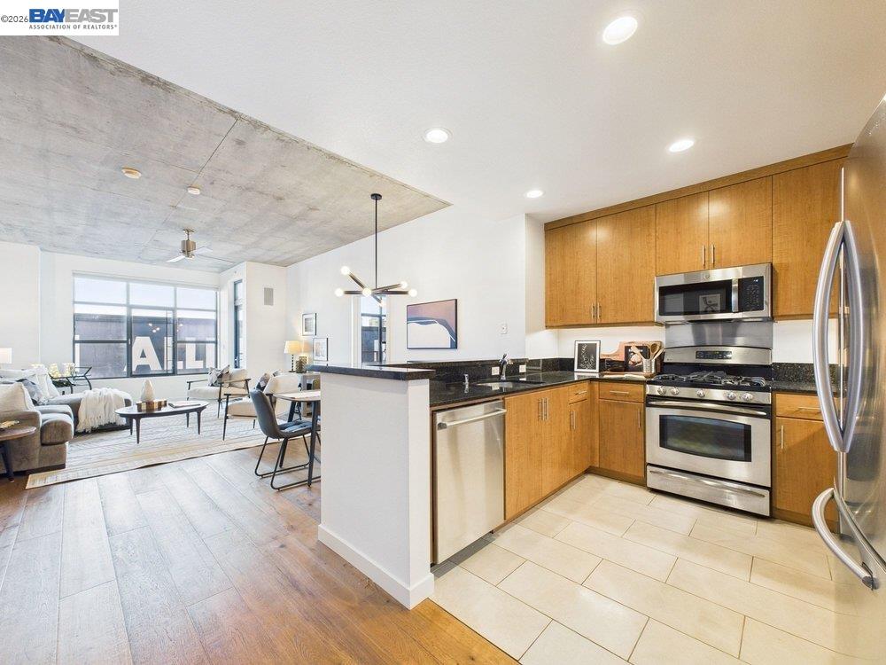 288 3Rd St # 505